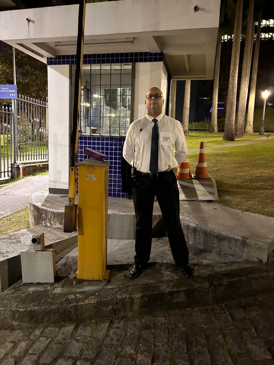 T&R Service Soluções na Segurança da Catedral Santo Antônio no Largo da Carioca